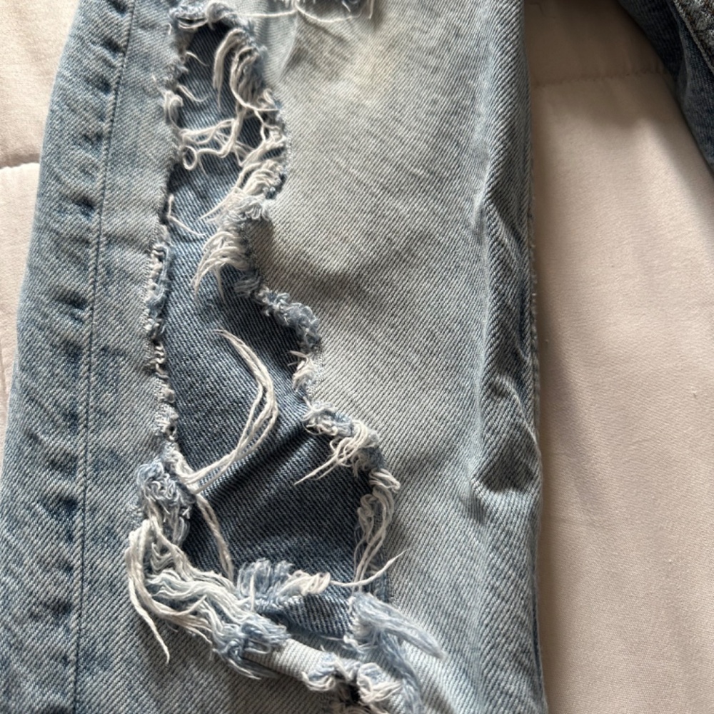 Jeans - Picture 3 of 4